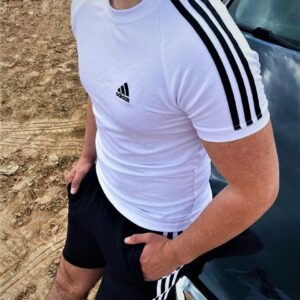 Літній костюм Adidas Біла футболка та чорні шорти