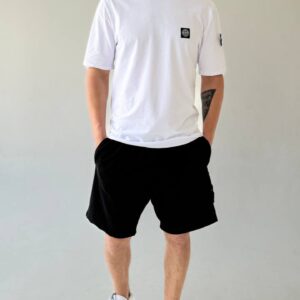 Чоловічий літній костюм: шорти та футболка