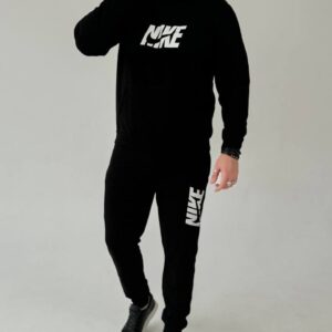 Чоловічий спортивний костюм Nike
