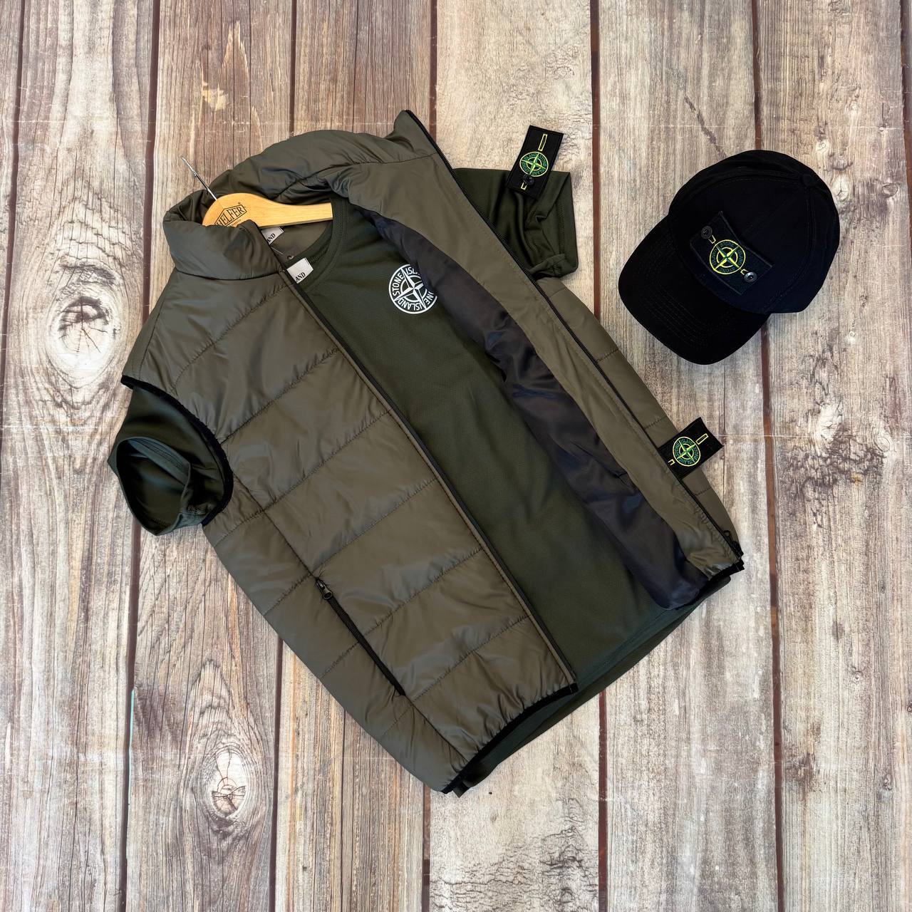 Жилет на осінь - Зображення 2