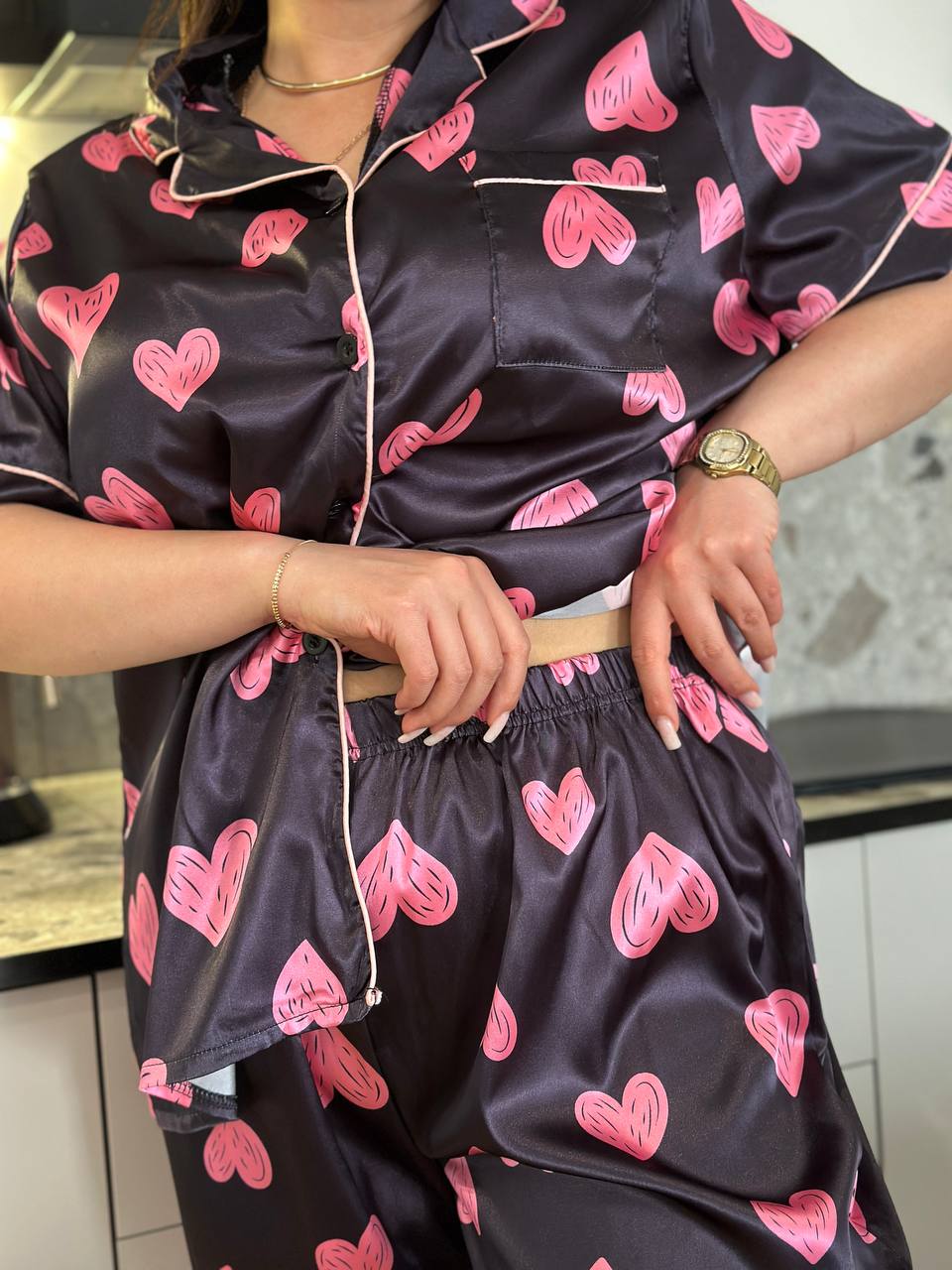 Шовкова піжама з принтом "Сердечка" (Plus Size 2XL-5XL) / Ніжний домашній костюм для пишних форм - Зображення 8