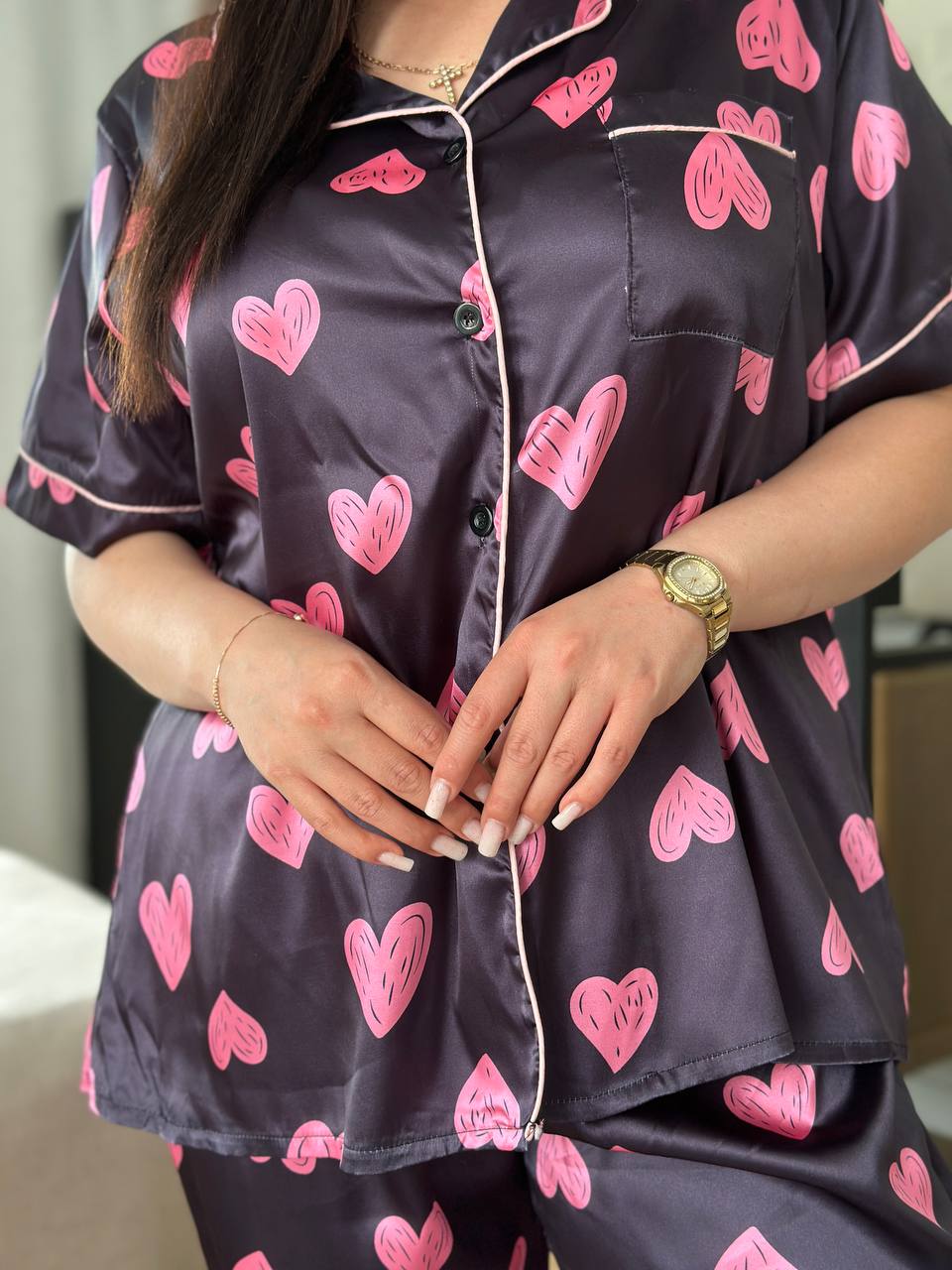 Шовкова піжама з принтом "Сердечка" (Plus Size 2XL-5XL) / Ніжний домашній костюм для пишних форм - Зображення 3